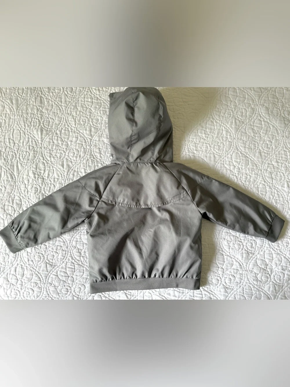 Nike Baby 18M New Chevron Windrunner Gray Jacket